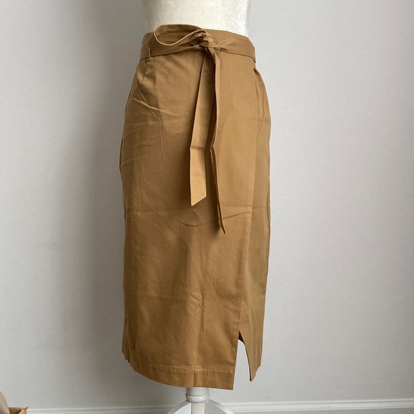 Banana Republic Factory Khaki Chino Wrap A-Line Midi Skirt - Picture 5 of 9